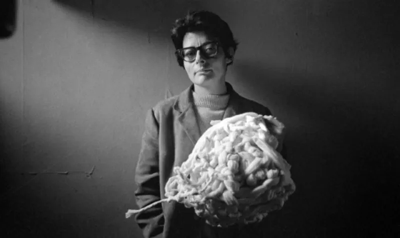 Mira Schendel