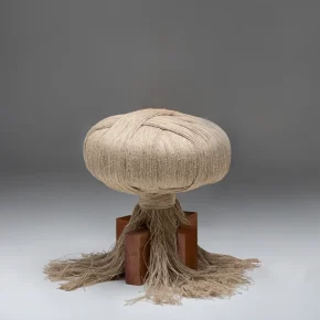 brazilmodernist-pereira-matis-juliana-vasconcellos-tabouret-juta-juta-stool-2024 (1)